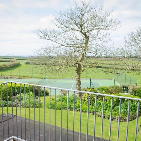 Tregaddra Farm B&B Helston Extérieur photo