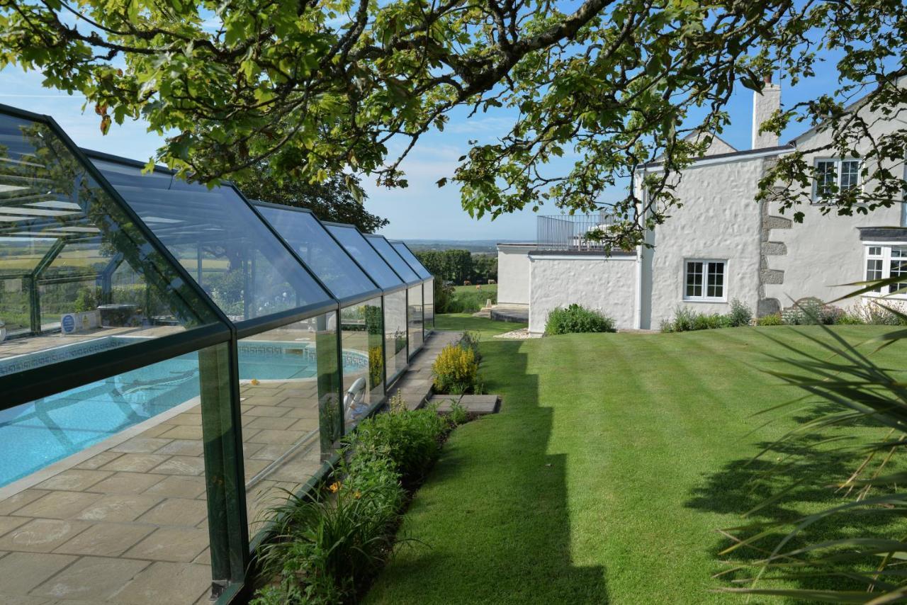 Tregaddra Farm B&B Helston Extérieur photo