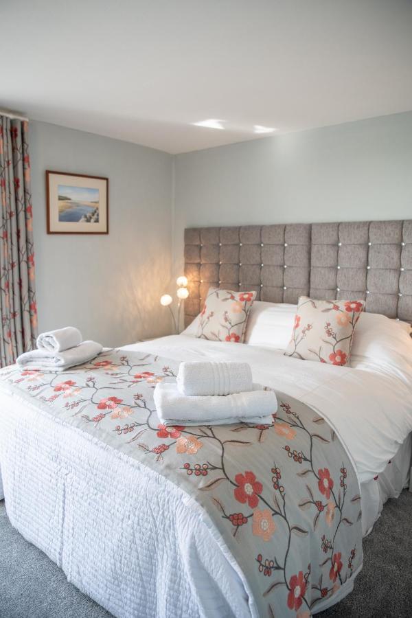 Tregaddra Farm B&B Helston Extérieur photo