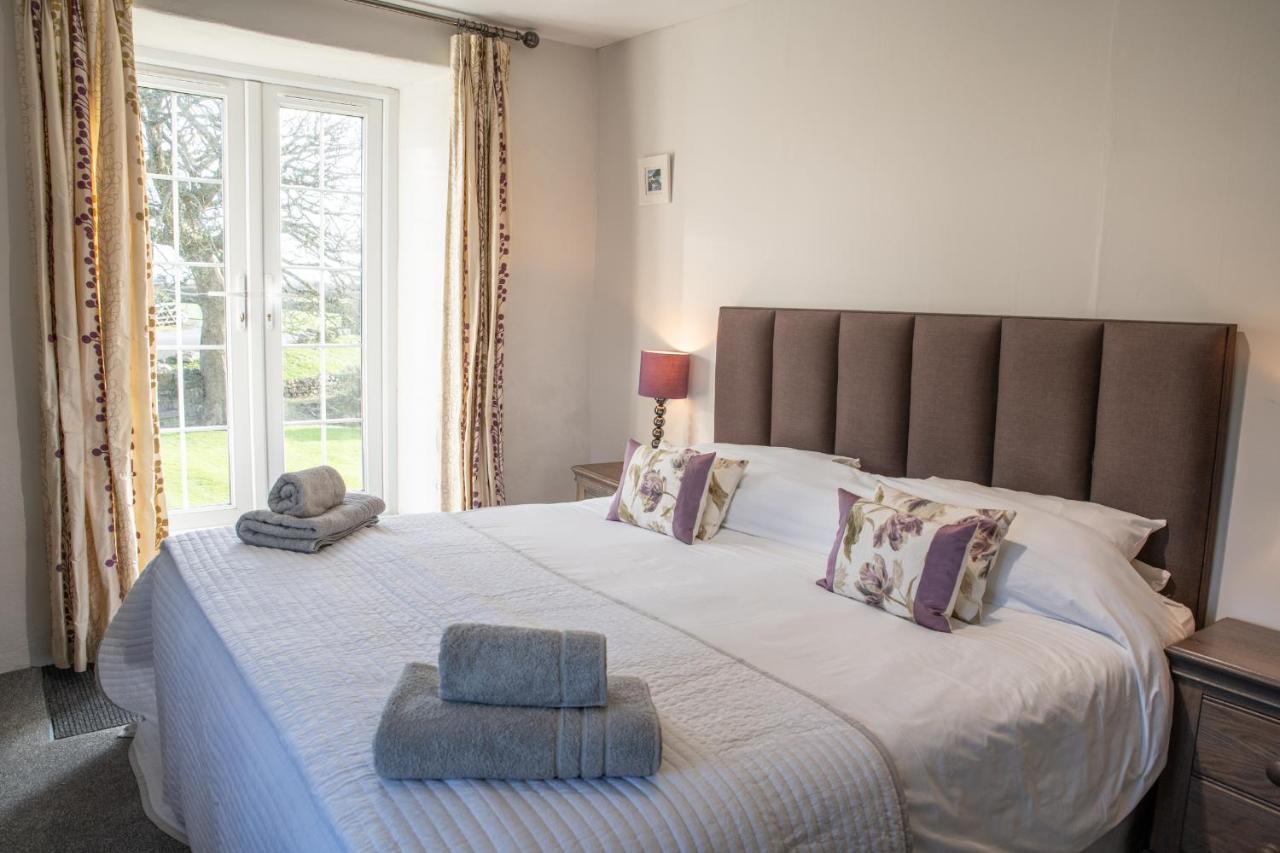 Tregaddra Farm B&B Helston Extérieur photo